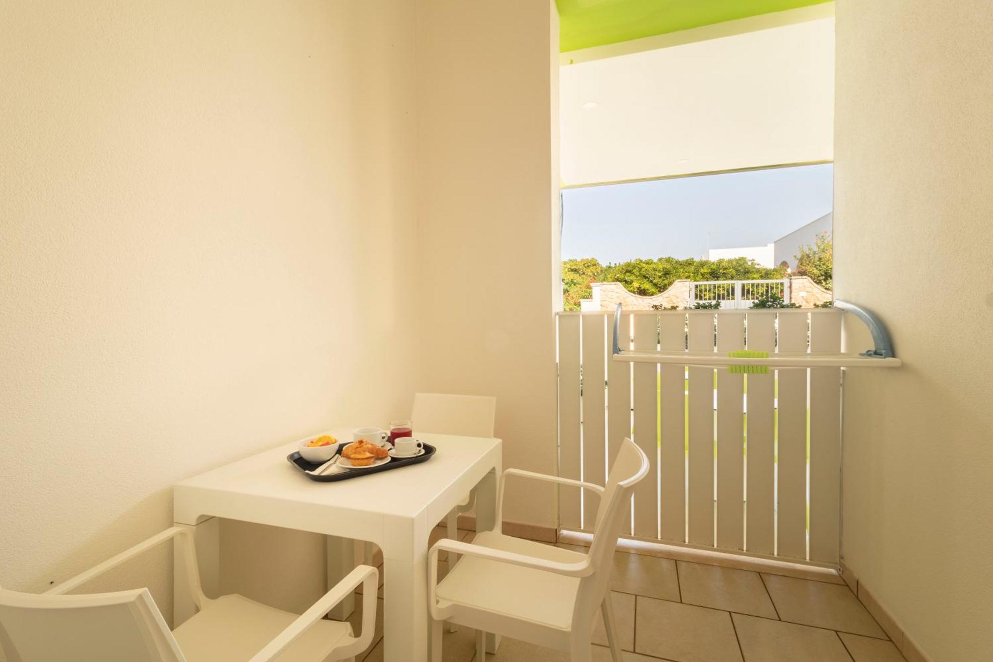 Marini Hotel B&B Lido Marini Ngoại thất bức ảnh